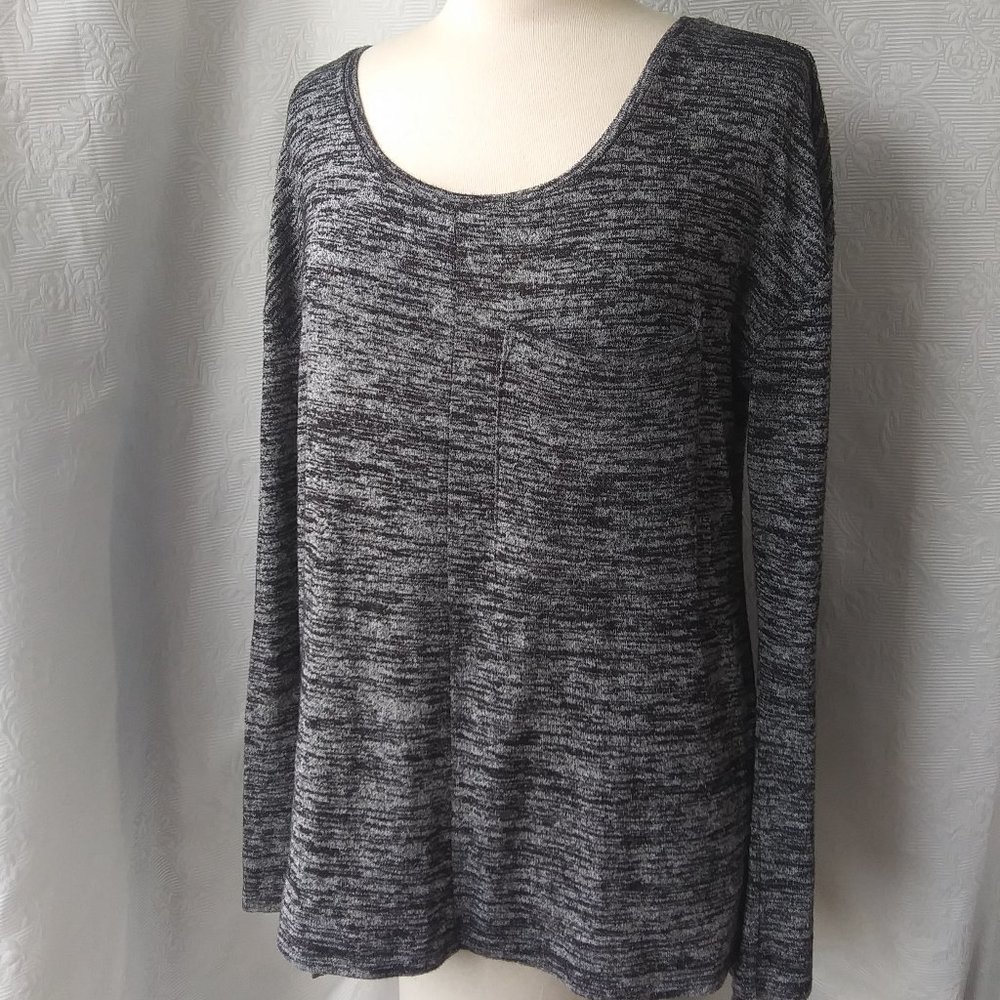 Banana Republic | Black and Gray Long Sleeve Knit Tunic | S